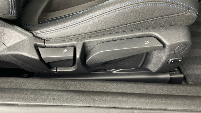 BMW 2 Series 220i M Sport 2dr Step Auto Petrol Coupe